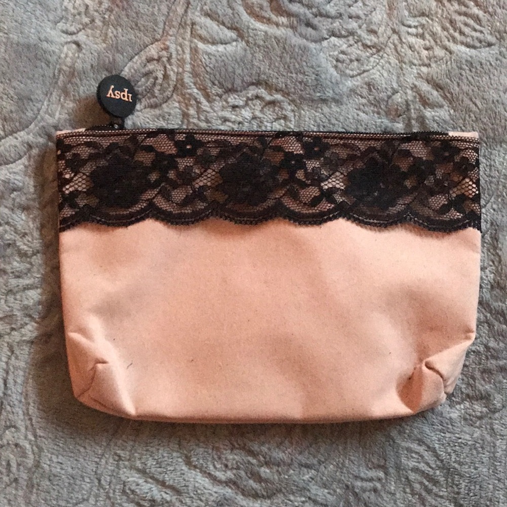 Cometic cute travel bag